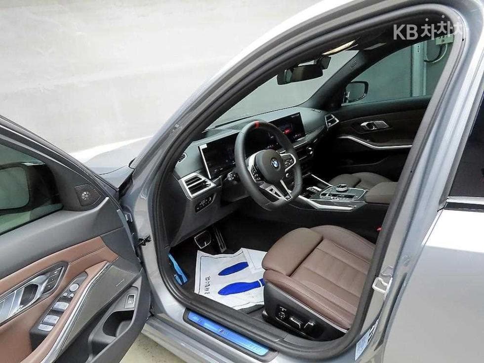 BMW 3 Series (G20)M340i Pro - 5