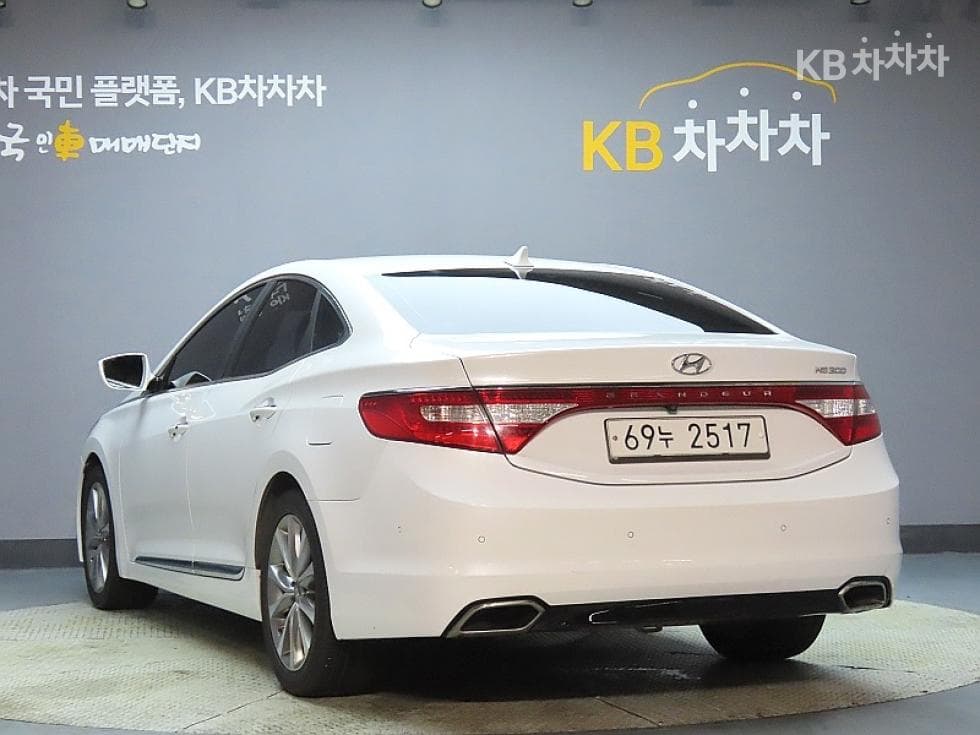 Hyundai Grandeur (Azera)HGHG300 Exclusive Special (special feature/edition) - 4