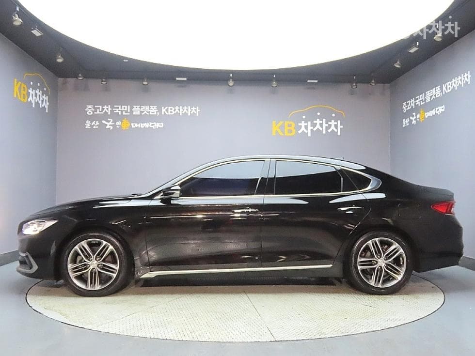 Hyundai Grandeur (Azera)IGRental car 3.0 LPi Exclusive Standard - 5