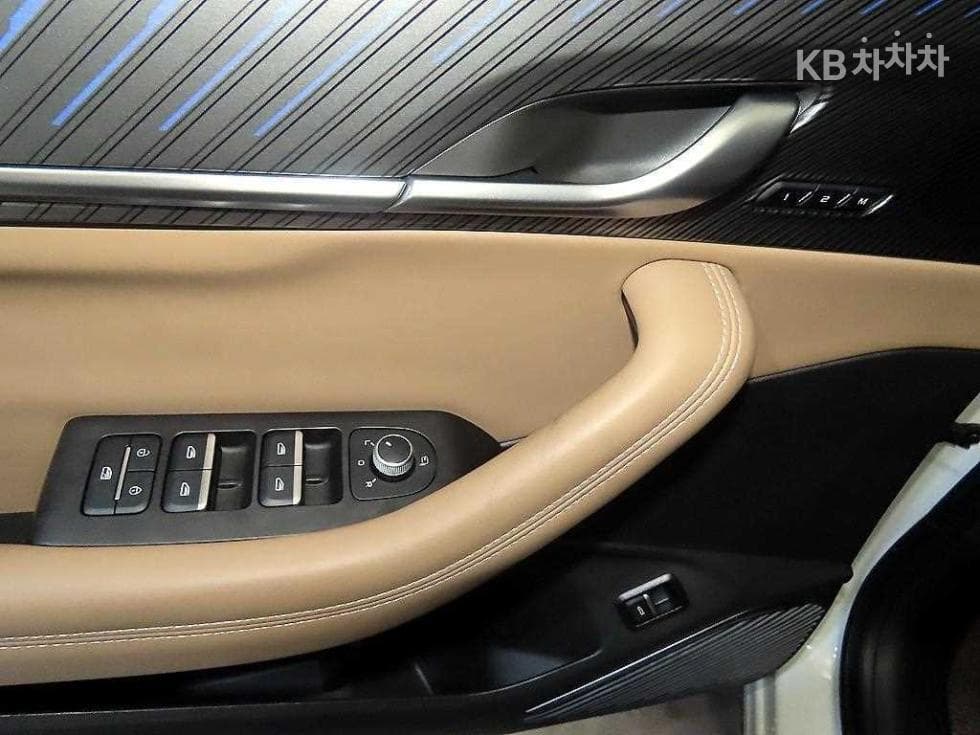 Рено Корея 그랑 콜레오스E-Tech Хибрид 아이코닉 - 13