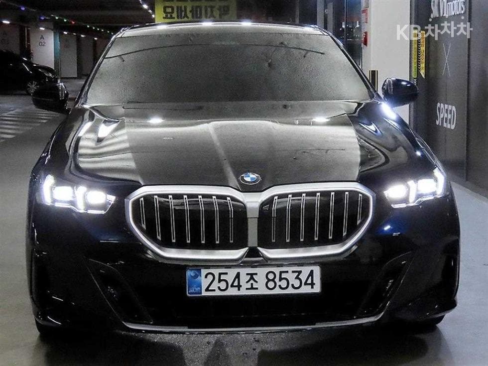 BMW Нов5 Серия(G60)520i M Sport - 2