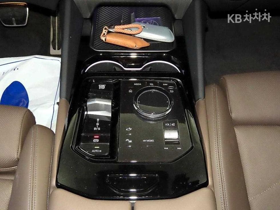 BMW Нов5 Серия(G60)520i M Sport - 12