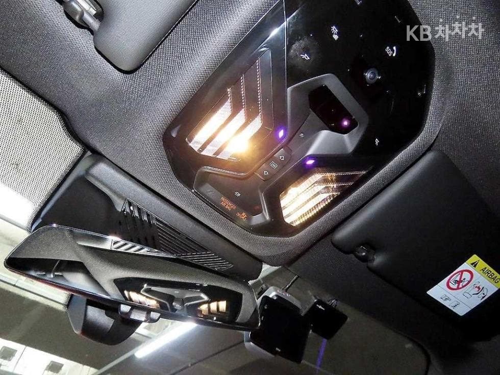 BMW Нов5 Серия(G60)520i M Sport - 15