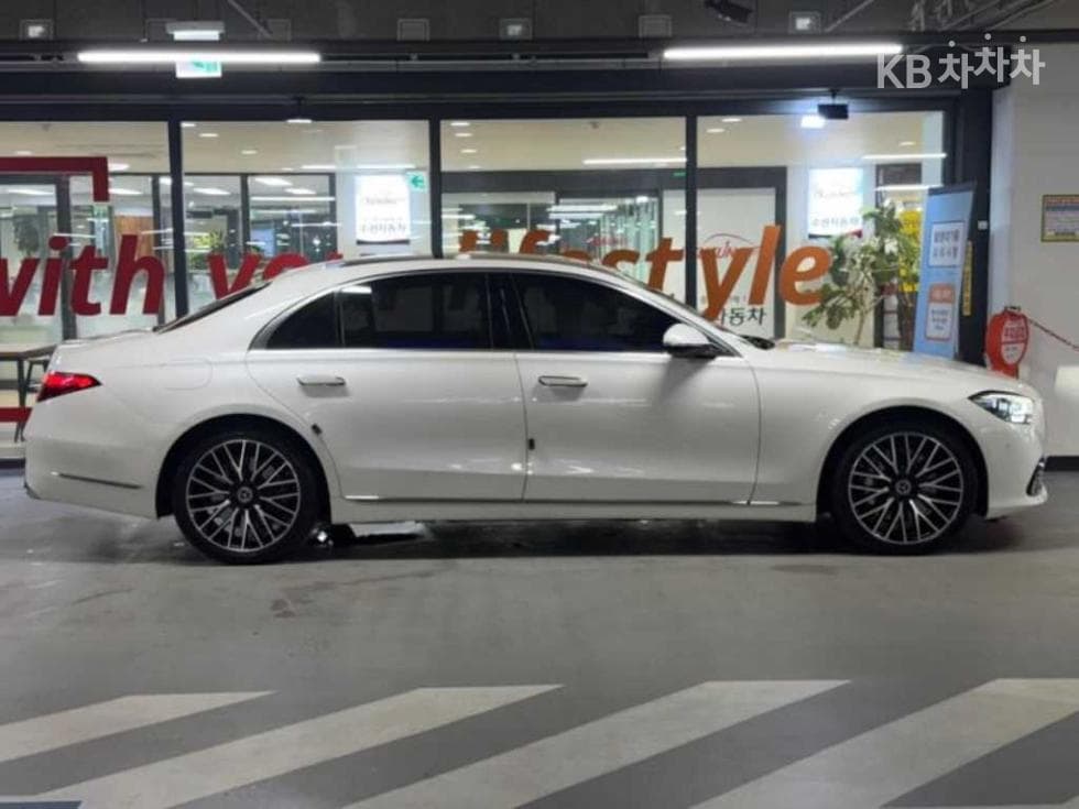Mercedes-Benz S-Клас W223S580L 4Matic Стандартен - 3