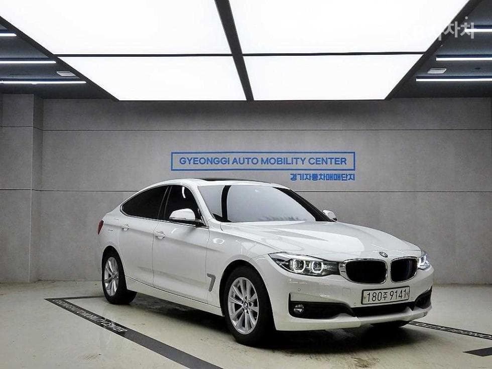 BMW Gran Turismo 3 Серия GT 320d F34 xDrive (2014+ model year refresh) - Image 1