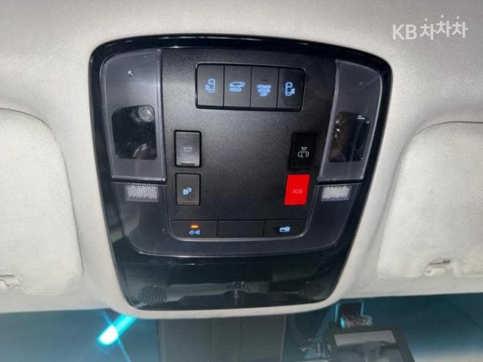 Хюндай Staria Lounge2.2 Lounge 9 AWD Inspiration - 14