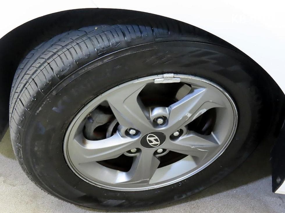 Hyundai Avante (Elantra)AD1.6 LPi Rental car Smart - 20