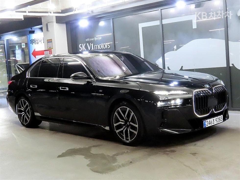 BMW 7시리즈(G70) 740d xDrive M Sport - Image 1