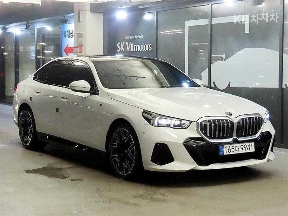 BMW Нов5 Серия(G60) 530e M Sport - Image 1
