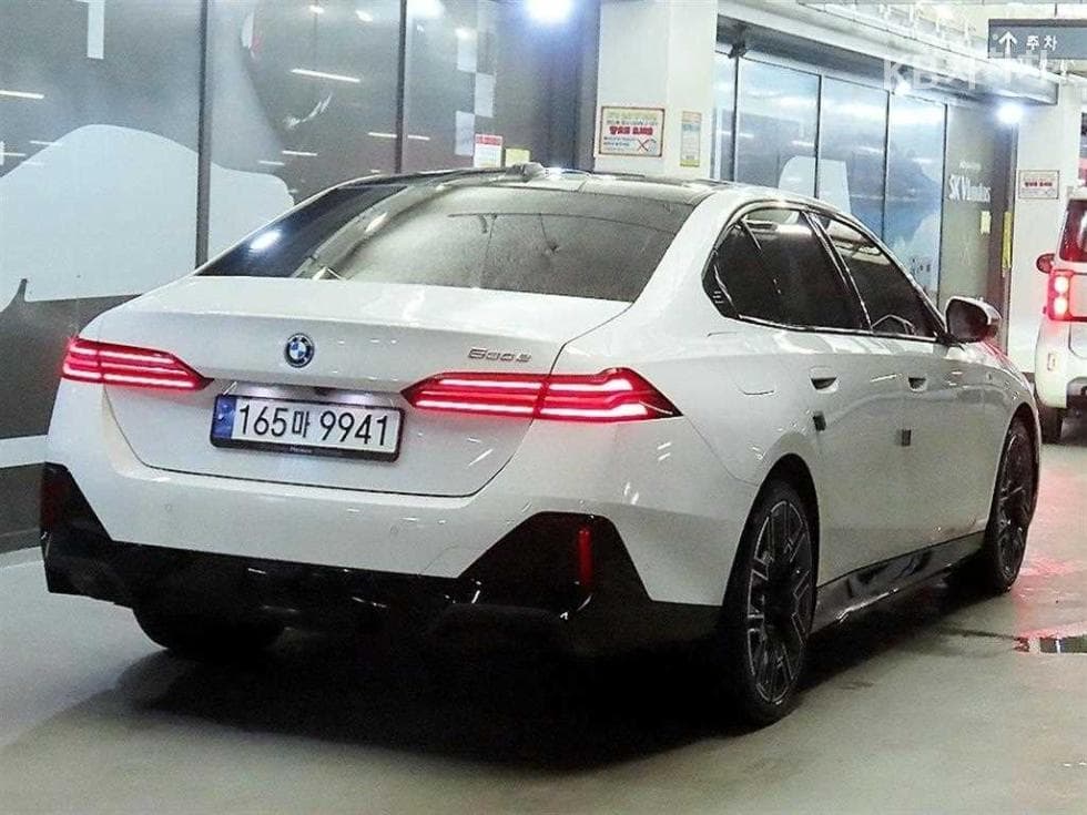 BMW Нов5 Серия(G60)530e M Sport - 4
