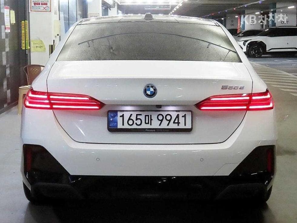 BMW Нов5 Серия(G60)530e M Sport - 5