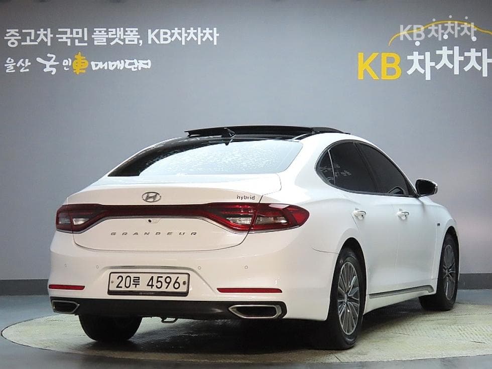 Hyundai Grandeur (Azera)IG HybridPremium - 2