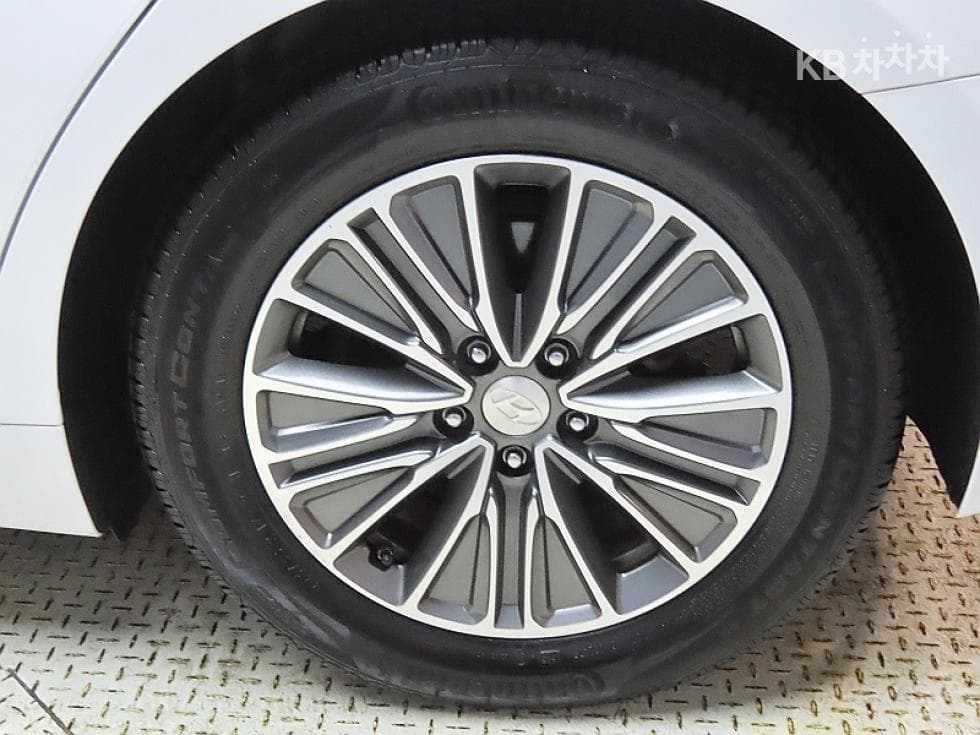 Hyundai Grandeur (Azera)IG HybridPremium - 20