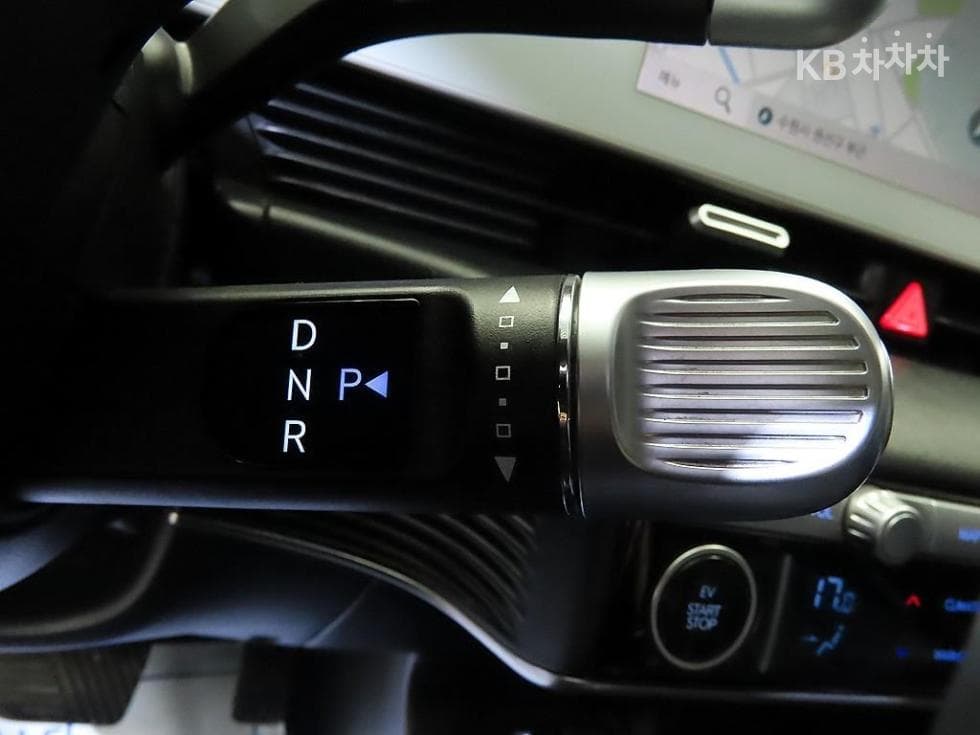 Хюндай IONIQ 5Long Range AWD Exclusive - 12