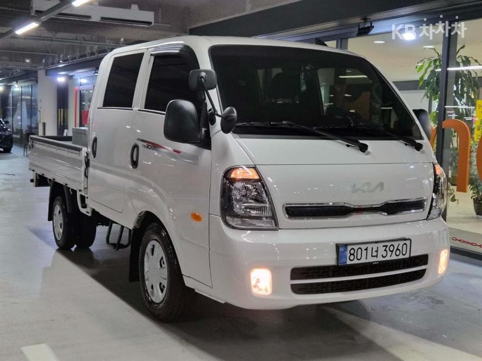 Киа The New (фейслифт) Бонго 3 (лек) LPG 1 тон Двойна Кабина Удължено междуосие 2WD GL - Image 1
