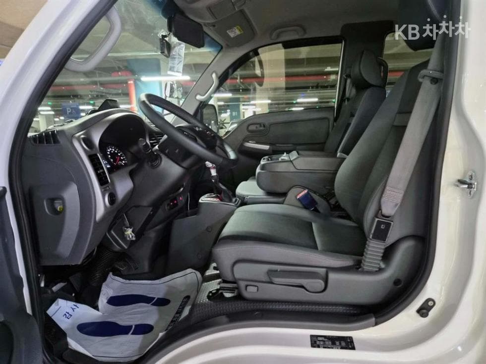 Киа The New (фейслифт) Бонго 3 (лек)LPG 1 тон Двойна Кабина Удължено междуосие 2WD GL - 6