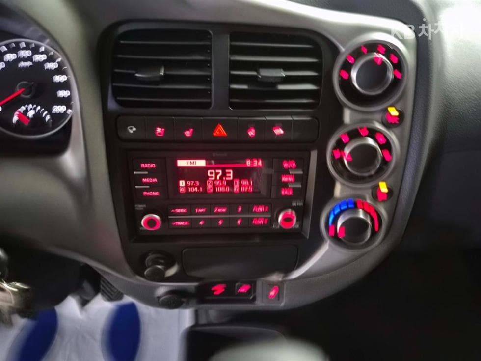 Киа The New (фейслифт) Бонго 3 (лек)LPG 1 тон Двойна Кабина Удължено междуосие 2WD GL - 14