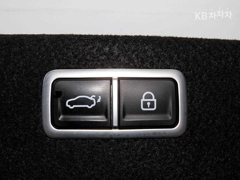 Genesis G80(RG3)2.5 Turbo Gasoline Direct Injection 2WD - 17