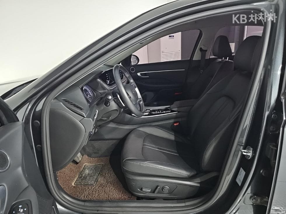 Хюндай Соната (DN8)2.0 Premium - 11