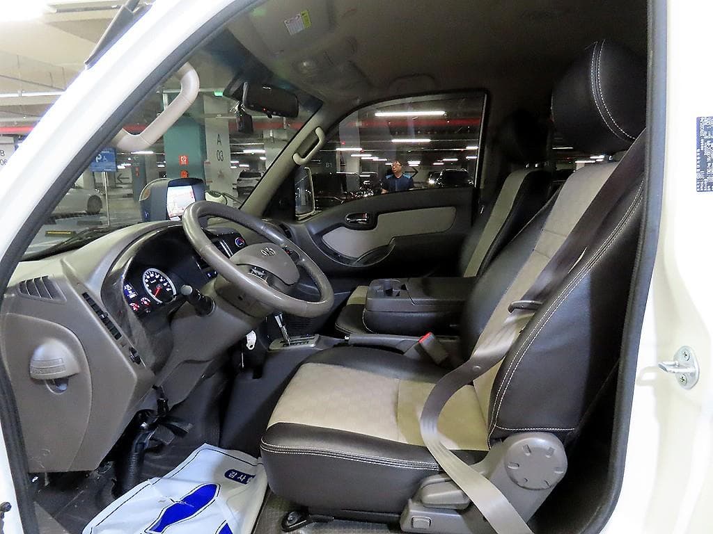 Хюндай Porter 2Удължено междуосие Двойна Кабина CRDi Style - 7