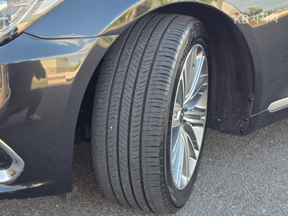 Дженезис G803.3 GDI AWD Лукс - 19