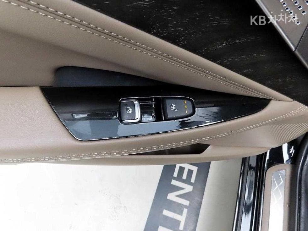 Kia K8 Hybrid1.6 Turbo Noblesse Light - 12