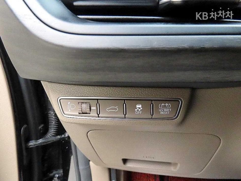Kia K8 Hybrid1.6 Turbo Noblesse Light - 13