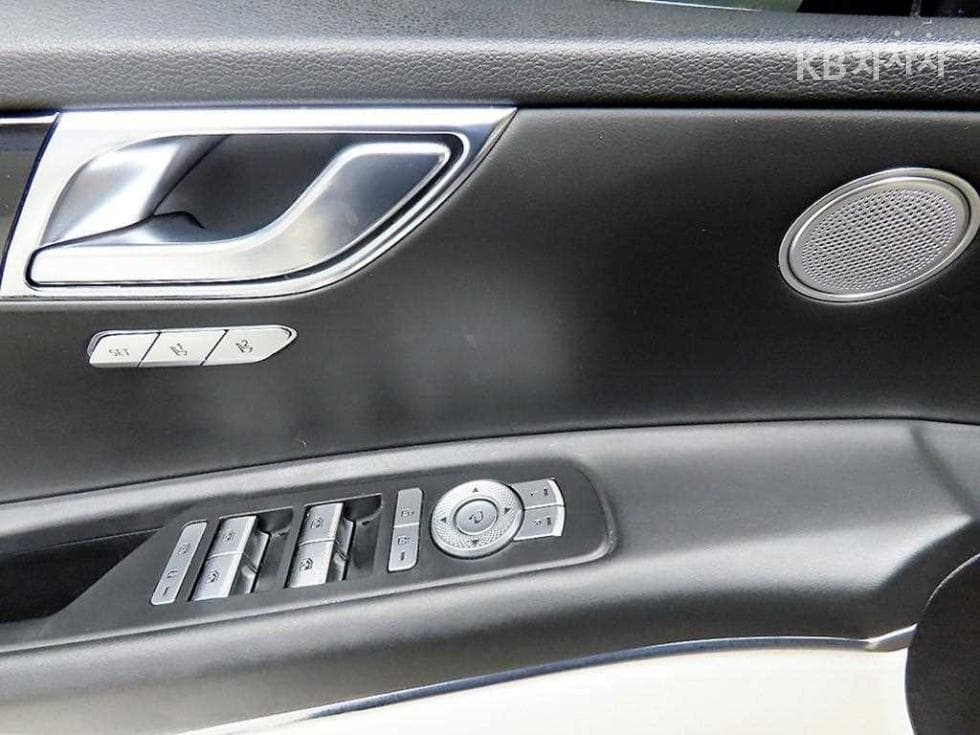 Дженезис GV802.5 Турбо Бензин AWD - 11