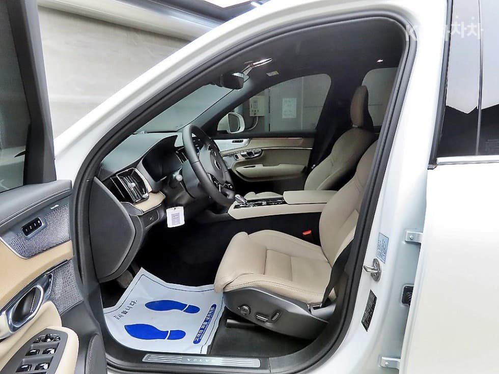Volvo All New XC90B6 Ultra - 8