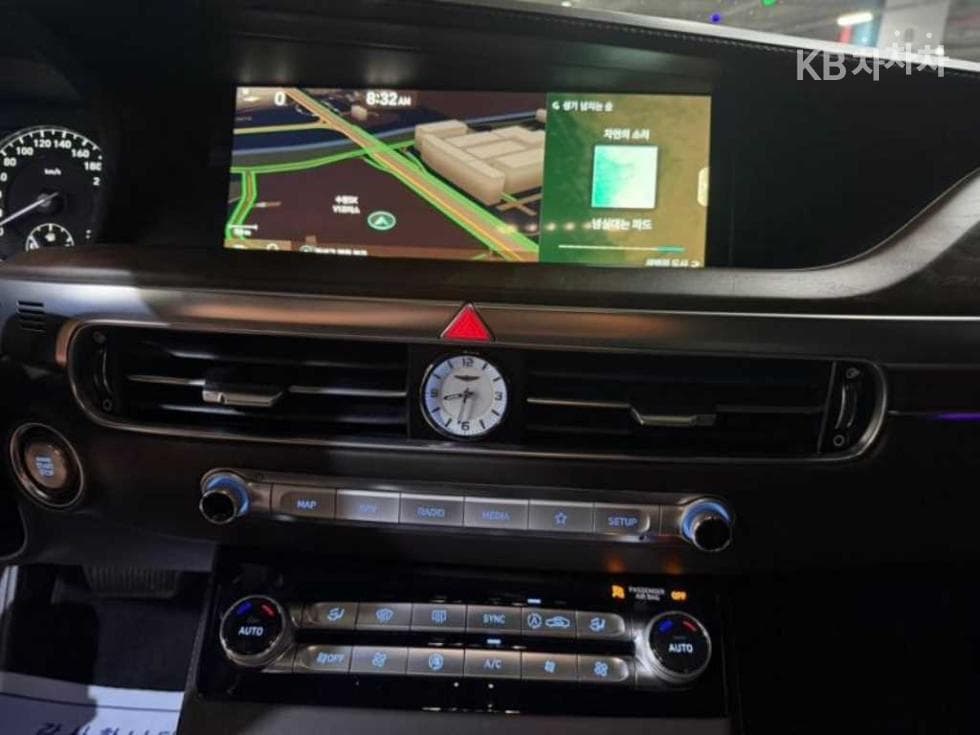 Дженезис G903.8 GDi AWD Престиж - 10