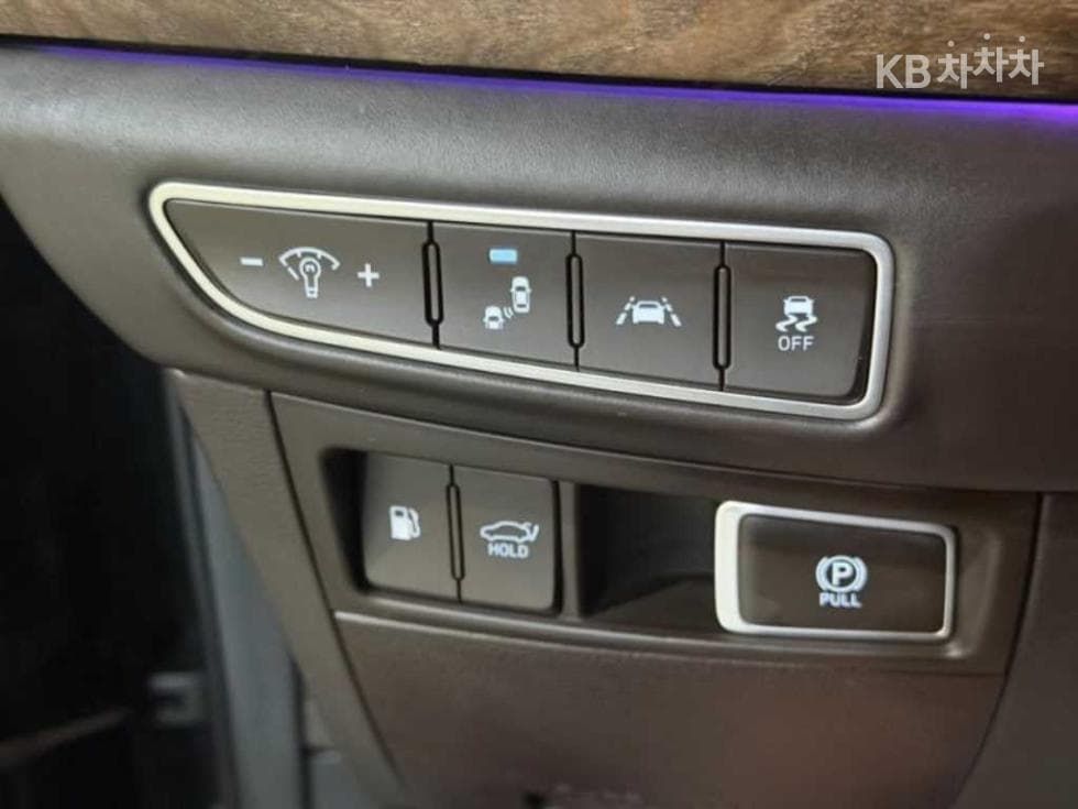 Дженезис G903.8 GDi AWD Престиж - 13