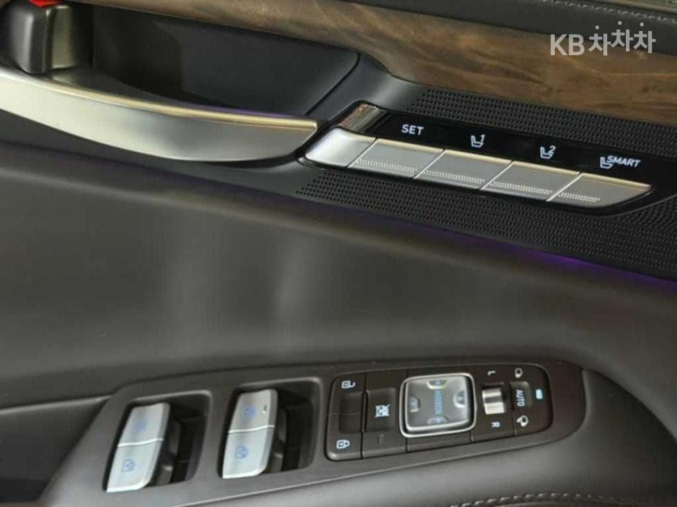 Дженезис G903.8 GDi AWD Престиж - 14