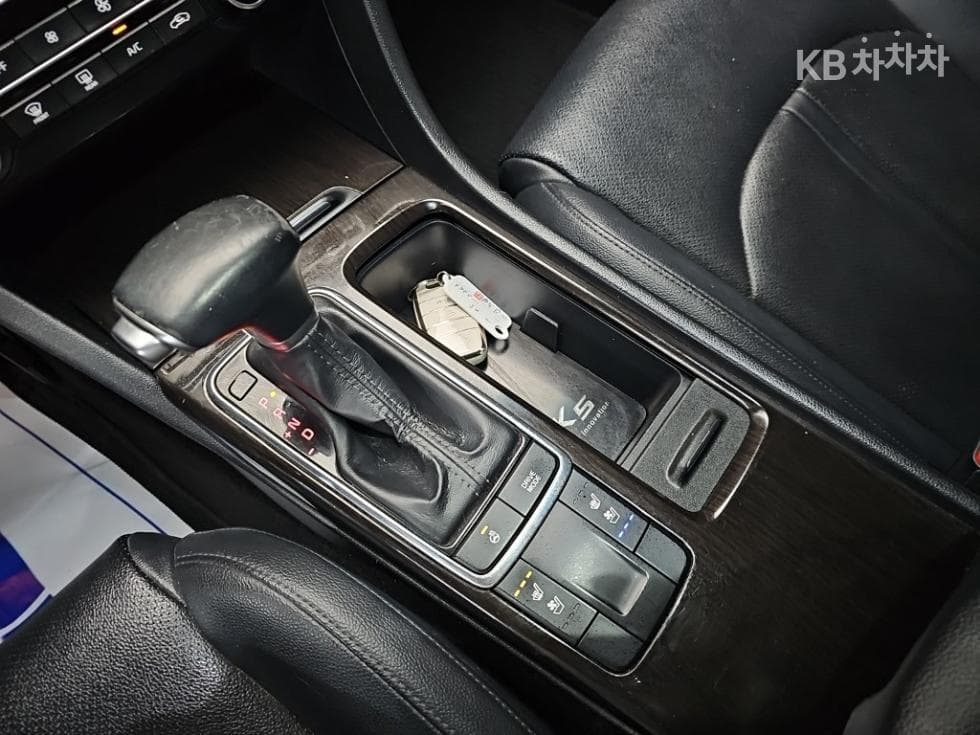 Киа K5 Второ поколение2.0 Бензин SX Престиж - 8