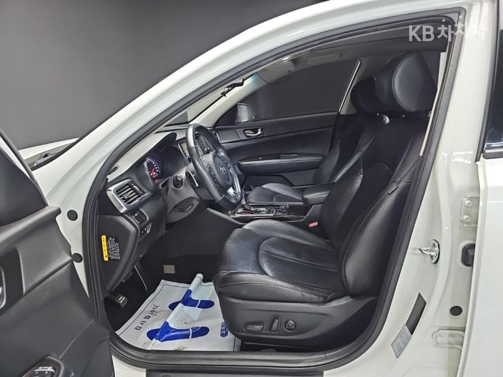 Киа K5 Второ поколение2.0 Бензин SX Престиж - 11