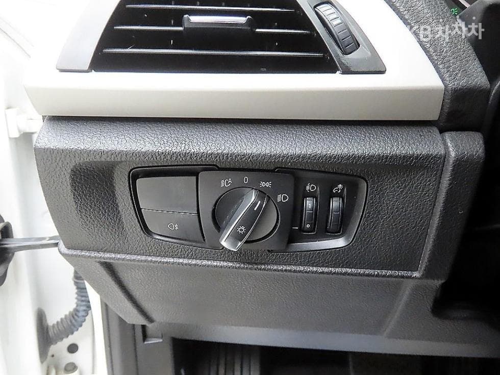 BMW New1시리즈118d 조이 F20 - 12
