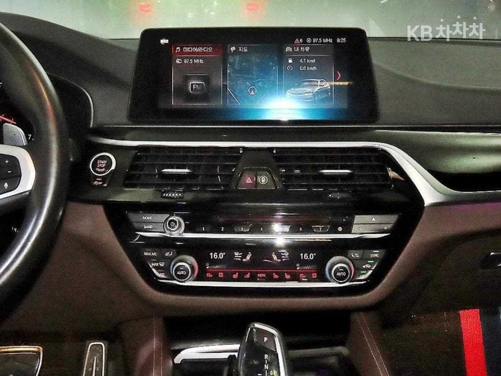 BMW 올Нов5 Серия (G30)530i M Sport Plus - 11