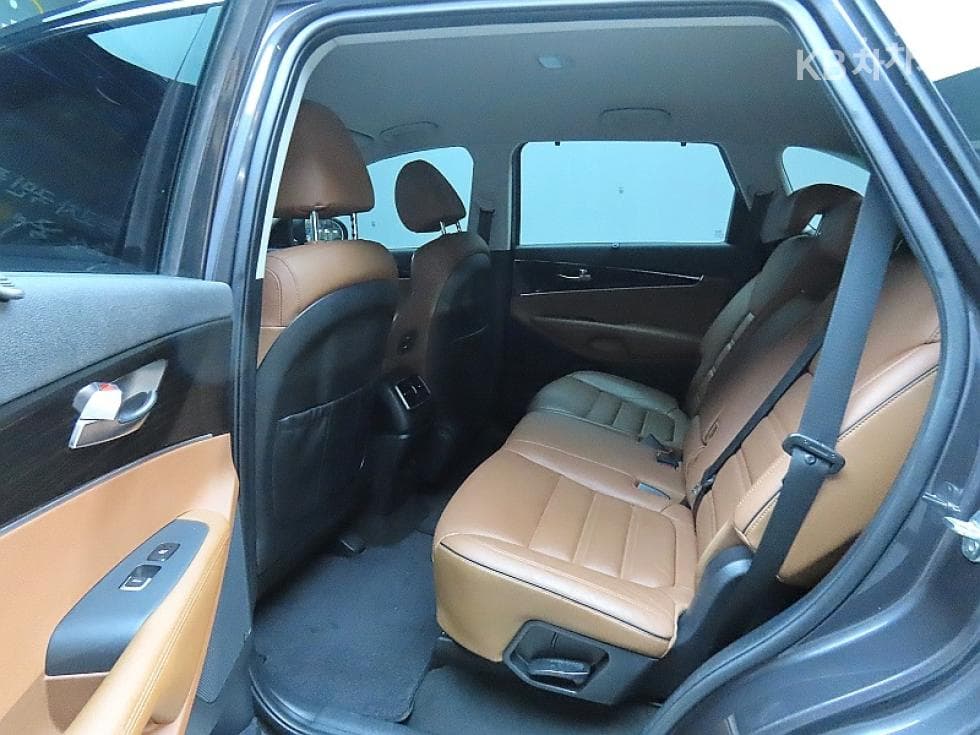 Kia The New (facelift) Sorento2.2 Diesel 2WD 마스터 - 11