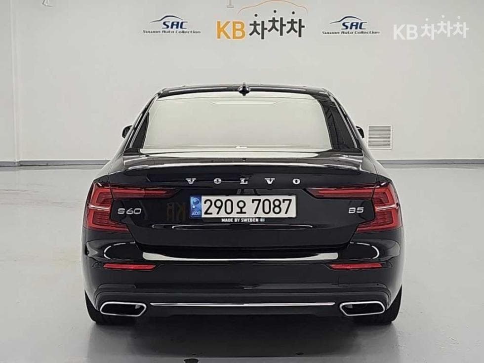 Volvo S60 3-토 поколение2.0 B5 Inscription - 4