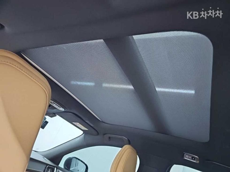Volvo S60 3-토 поколение2.0 B5 Inscription - 14