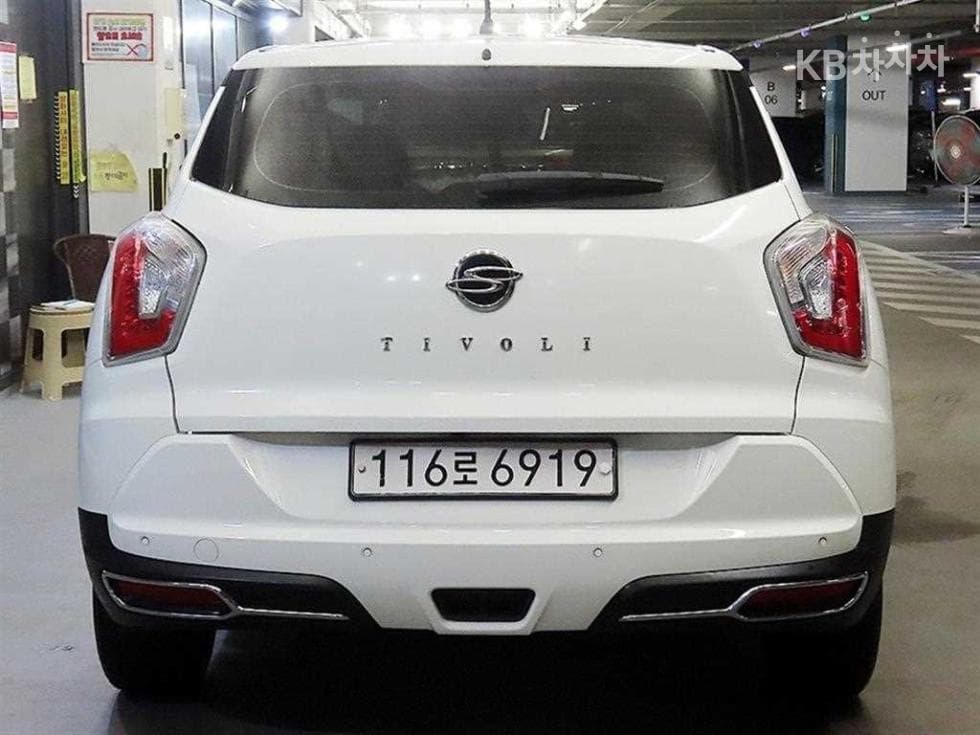 КейДжи Мобилити Тиволи 아머1.6 Бензин TX 2WD - 5