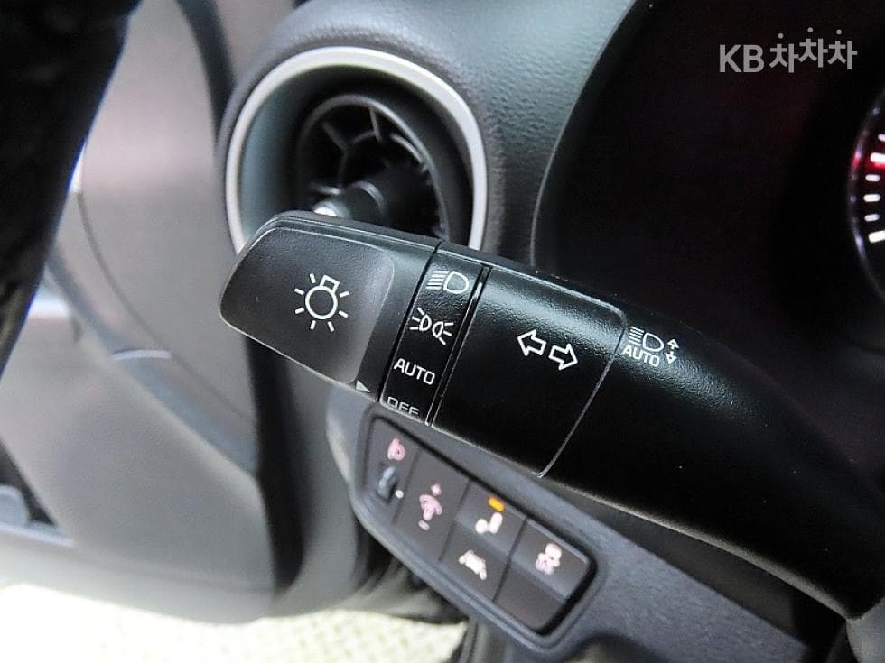 Киа All New K31.6 Бензин Стандартен LED 팩 - 14