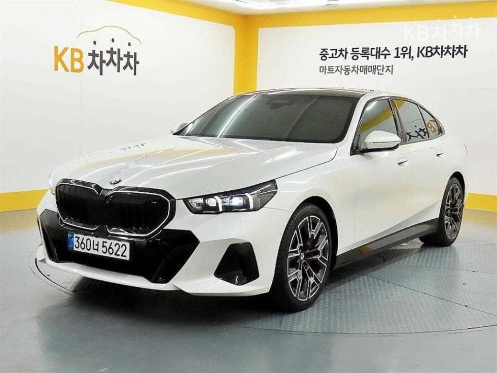 BMW Нов5 Серия(G60)530i xDrive M Sport Pro SE - 2
