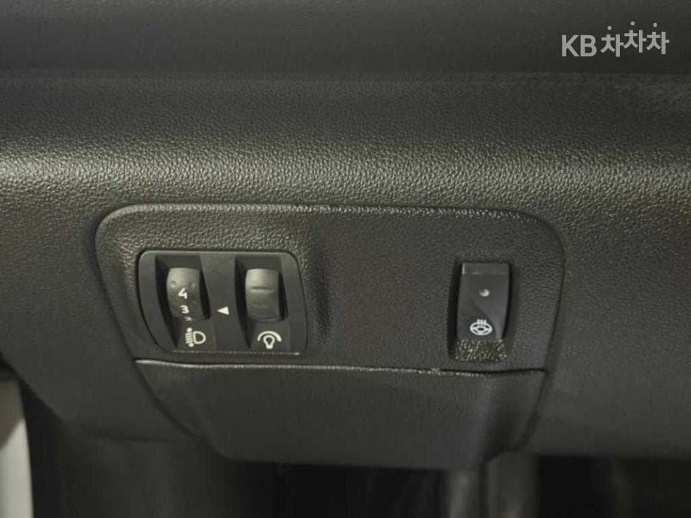 Рено Корея The New SM61.3 TCe 260 SE - 15