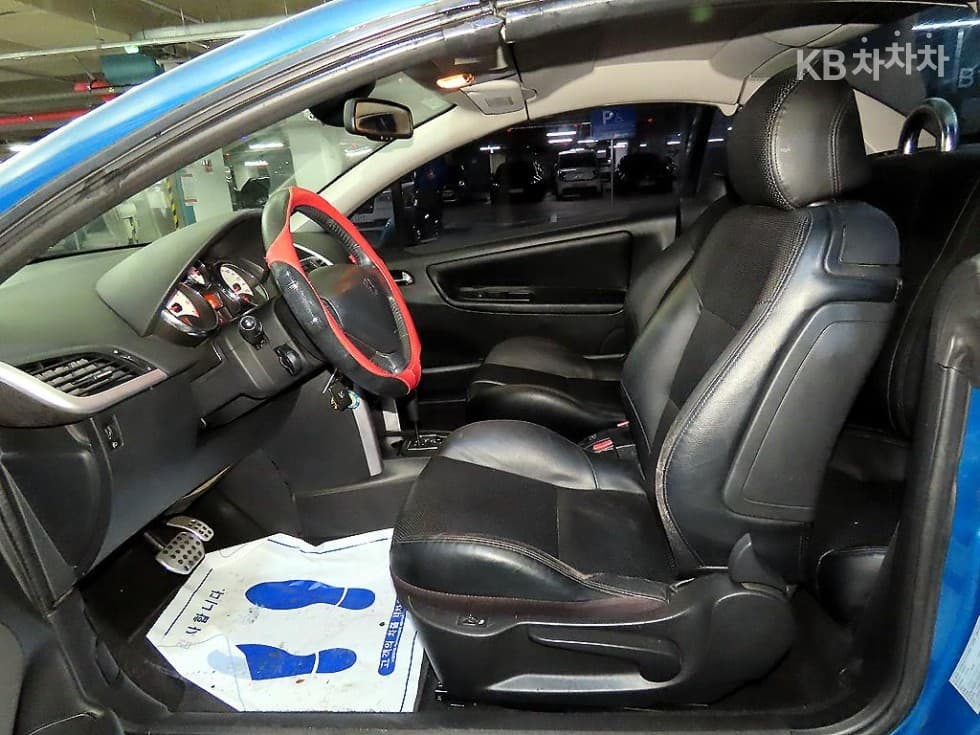 Peugeot 207CC1.6 - 8