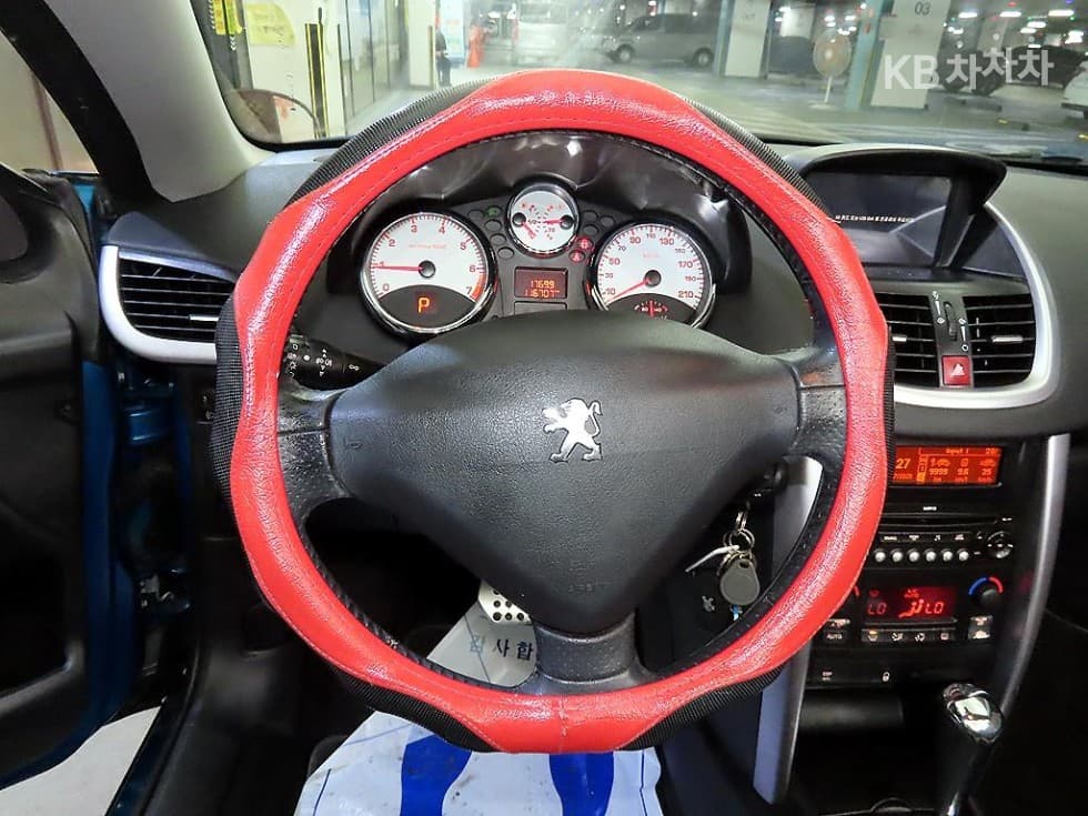 Peugeot 207CC1.6 - 11