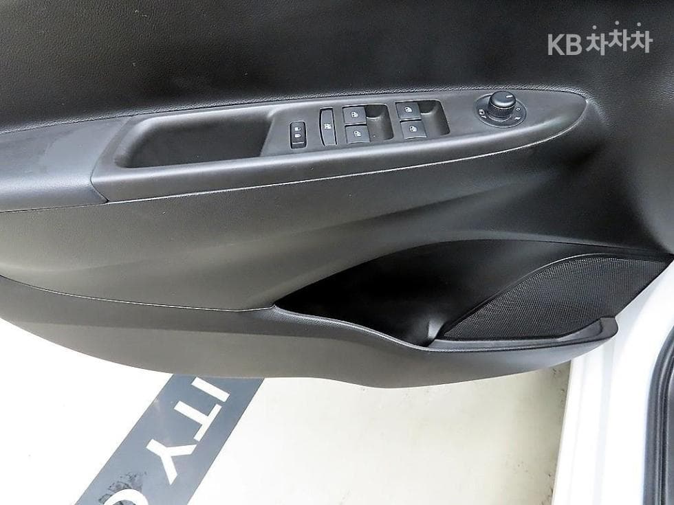 GM Korea The New (facelift) Spark마이핏 에디션 Premiere - 11