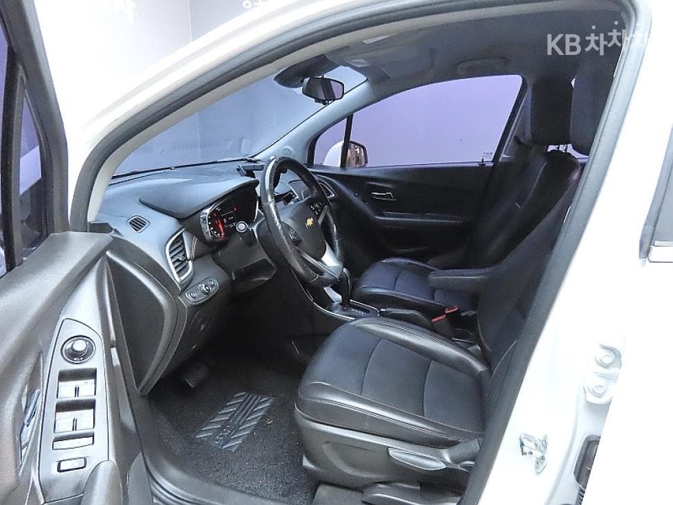 GM Korea The New (facelift) Trax1.4 LT 코어 - 10
