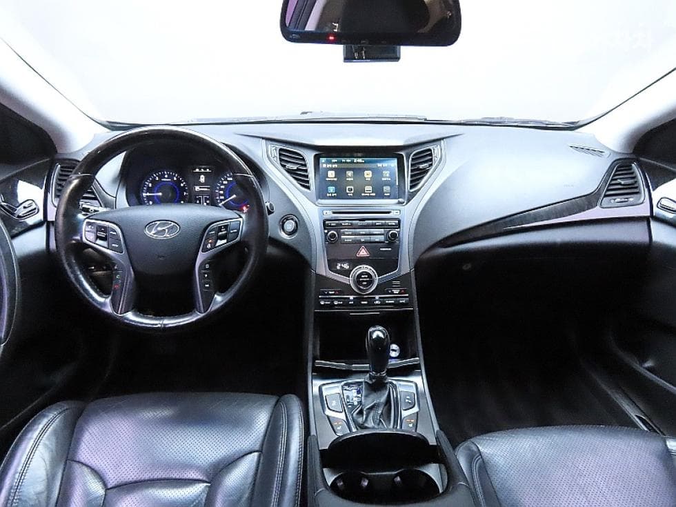 Hyundai Grandeur (Azera)HGHG240 Modern - 6