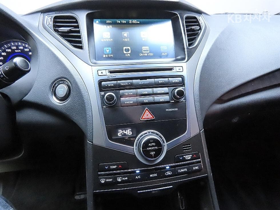 Hyundai Grandeur (Azera)HGHG240 Modern - 16