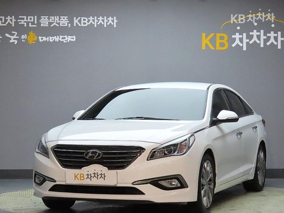 Hyundai Sonata LF 2.0 Premium Standard - Image 1